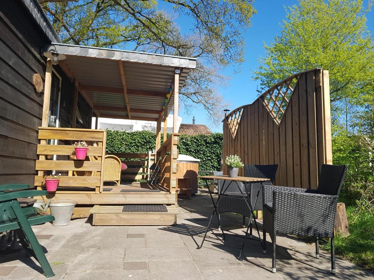 Chalet 2 Pers Met Hottub - Aan De Bosrand - Ijsselmeer - Gaasterland - Bos Rijs Eksteriør bilde